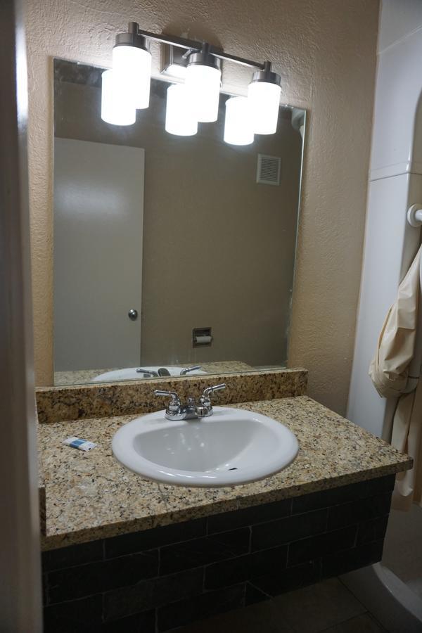 Econo Lodge San Antonio Northeast I-35 Ngoại thất bức ảnh
